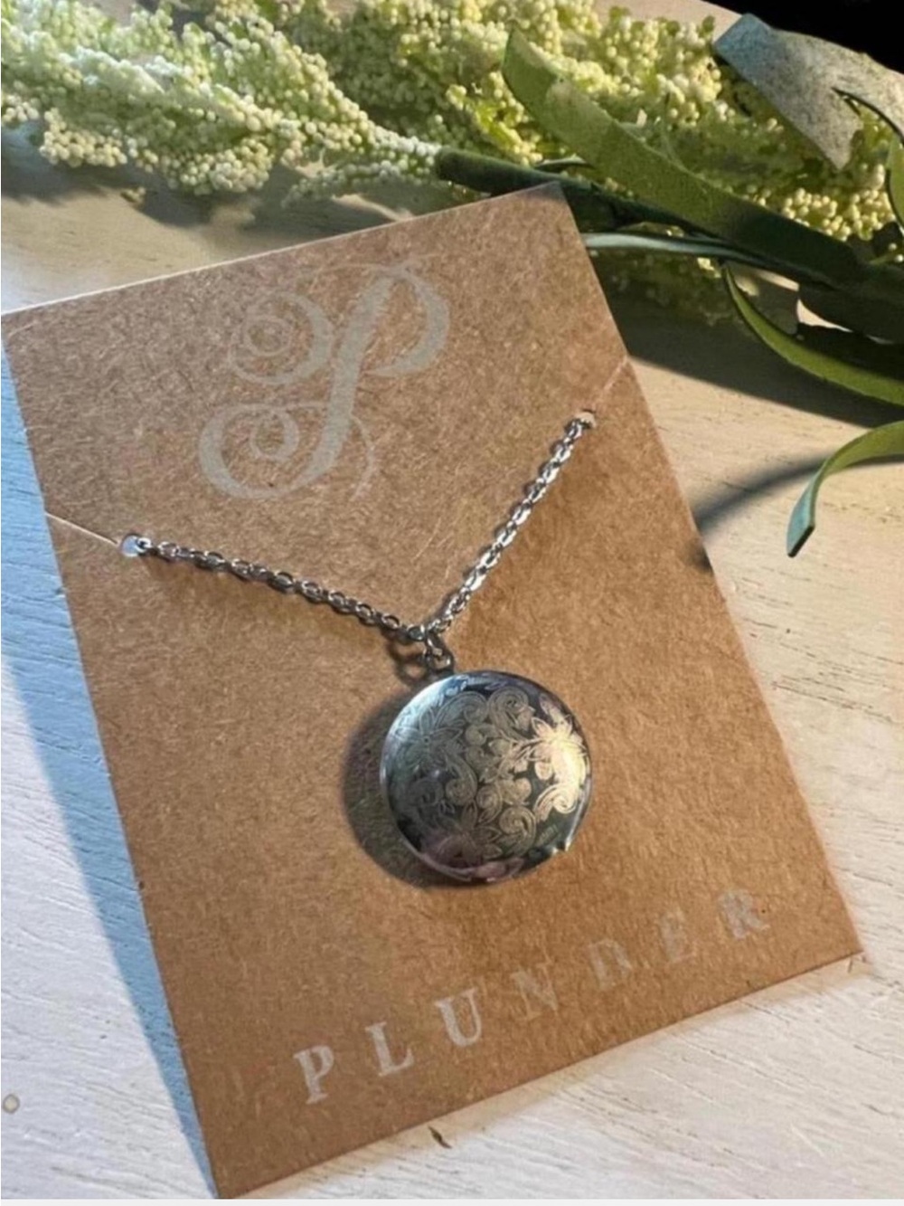 Plunder Design Silver Tone Stainless Steel Floral Pendant Locket Necklace